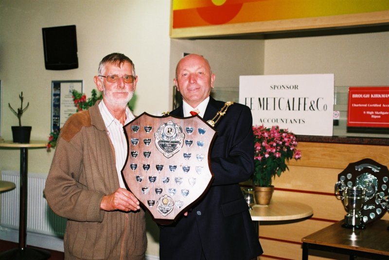 copy2ofrayhillrotaryclubshield.jpg