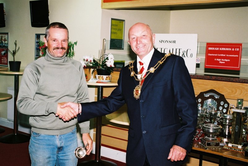 copy3ofdavewhiteriponmarrowchallengetankard.jpg